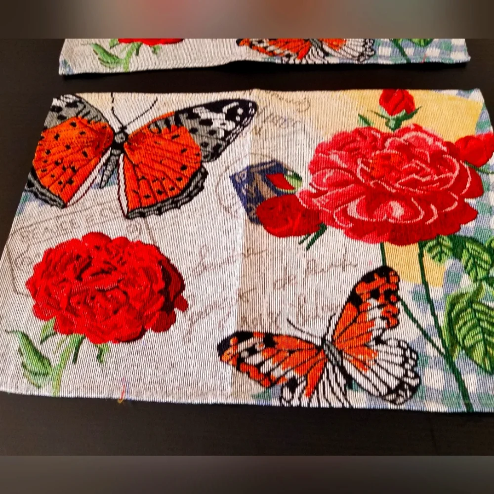 New Handcrafted Flowers & Butterflies Tablemats, set of 2
